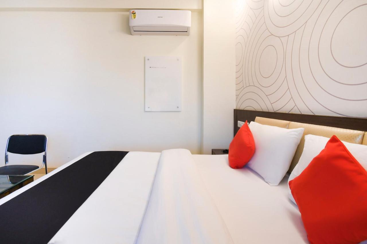 Capital O 70097 Sudha Inn Lucknow Exterior foto